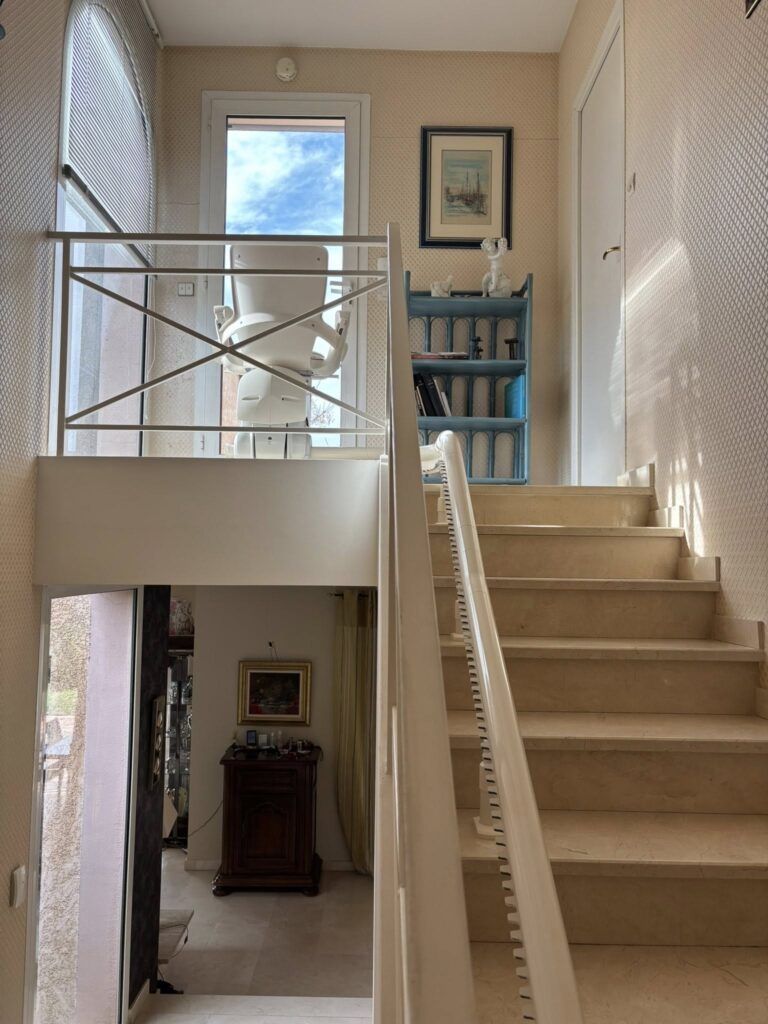 bel-air-autonomie - monte escalier