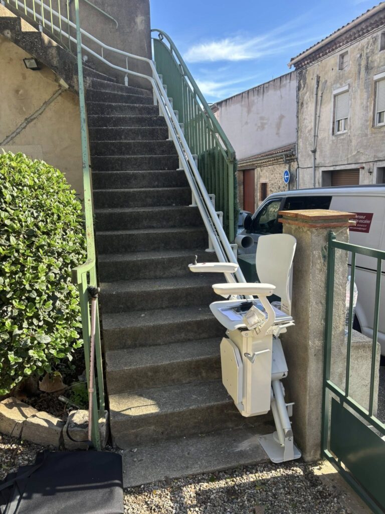 bel-air-autonomie - monte escalier extérieur